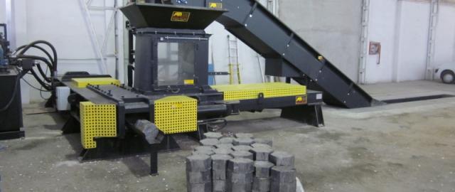 Briketovací lisy kovového odpadu